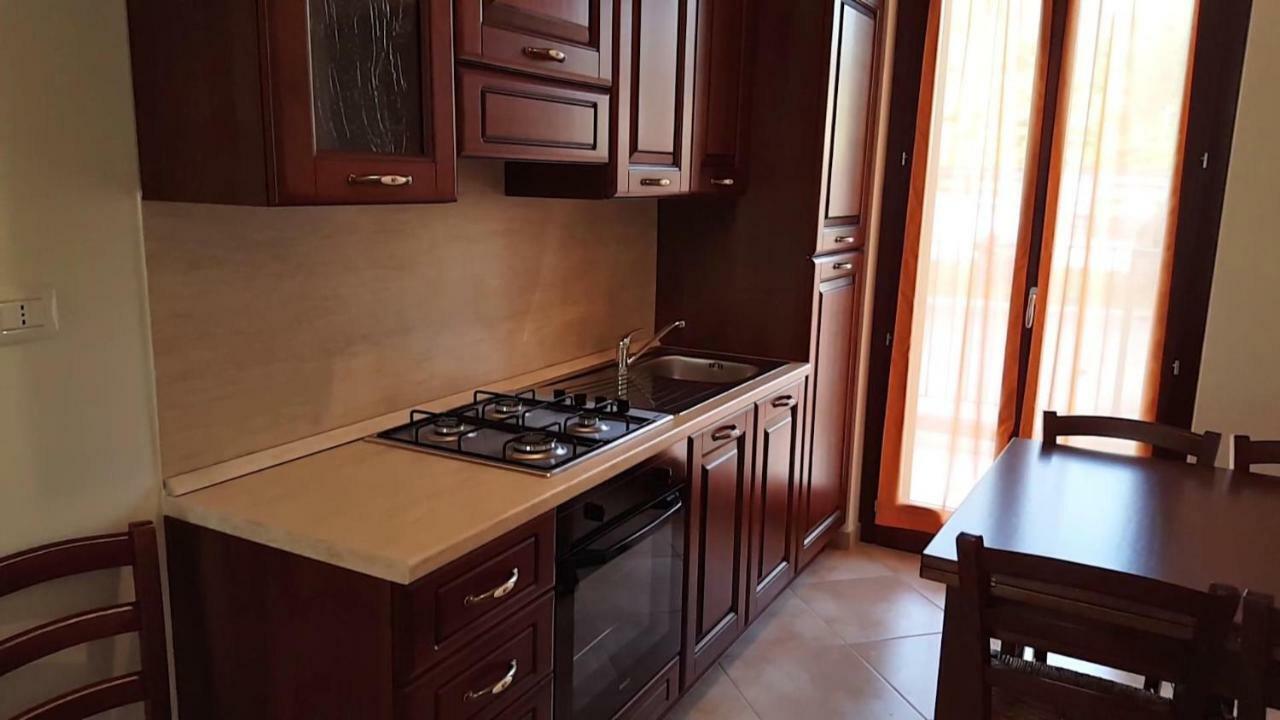 Residence Stella Del Gran Sasso Colledara Екстериор снимка