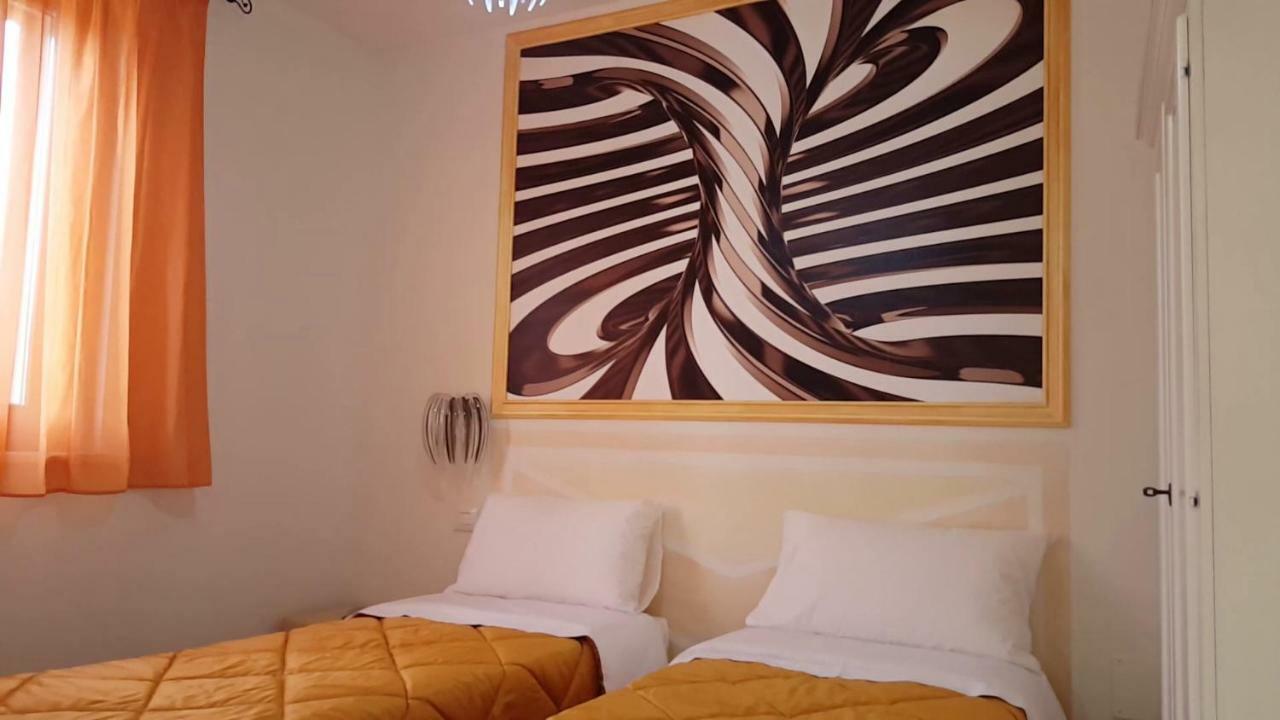 Residence Stella Del Gran Sasso Colledara Екстериор снимка